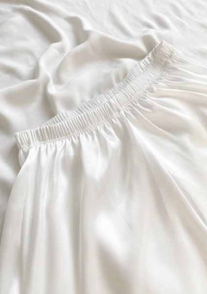 Askılı Saten Şortlu Takım fırsatları