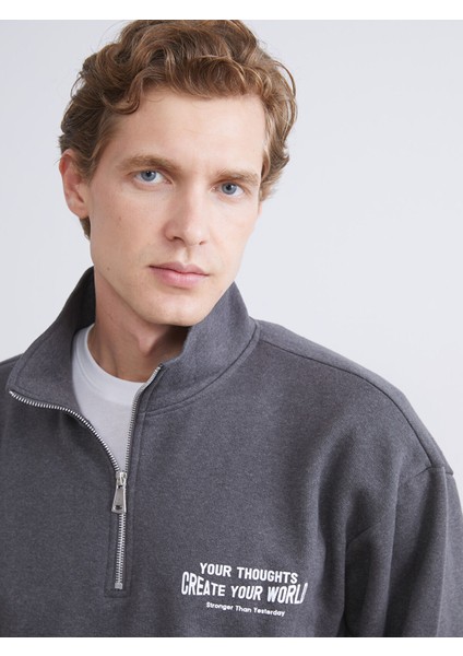 Yeni Sezon Dik Yaka Baskılı Erkek Sweatshirt