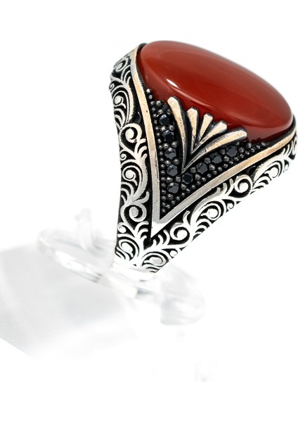 Kızıl Akik Taşlı 925 Ayar Gümüş Erkek Yüzük – Modern ve Şık Tasarım modelleri