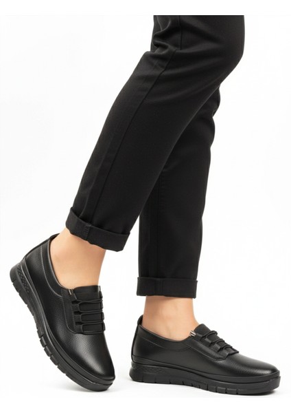 Siyah Lastik Bağcıklı Esnek Kadın Günlük Ayakkabı 034 Z modelleri