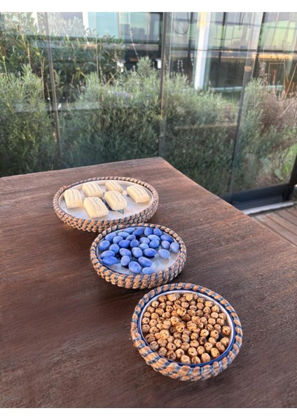 Mavi Çiçek Desenli Hasır Görünümlü Sunum Seti – 3 Parça El Yapımı Sofra Takımı indirimleri