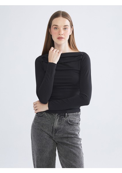 Yeni Sezon Kayık Yaka Büzgülü Bluz
