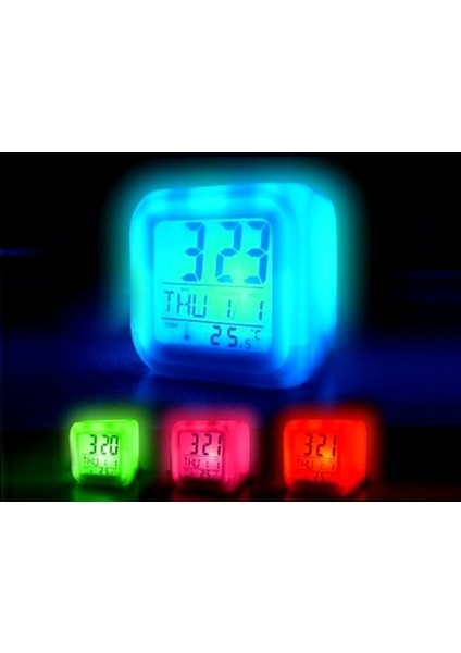 7 Renk Değiştiren Alarmlı Dijital Küp Saat fırsatları