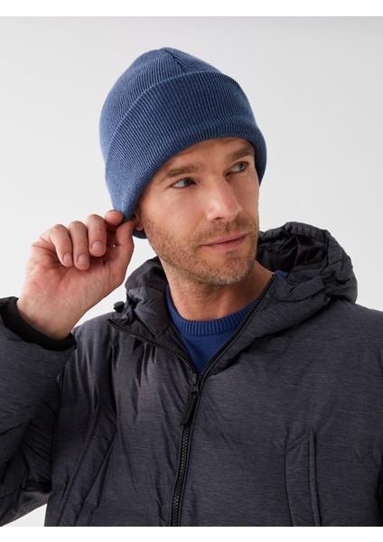 Yeni Sezon Etiket Detaylı Erkek Triko Bere