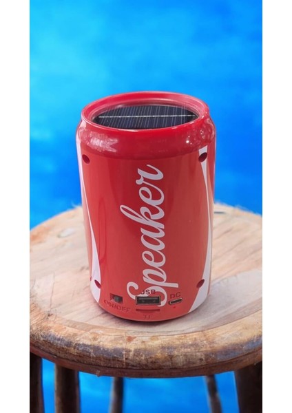 Güneş Enerjisi Ile De Dolabilen Radyolu Flash Bellek ve Hafıza Kart Destekli Süper Güçlü El Fenerli Bluetooth Speaker Şarj Edilebilir Hoparlör Bass Ses Çok Iyi (Kırmızı)