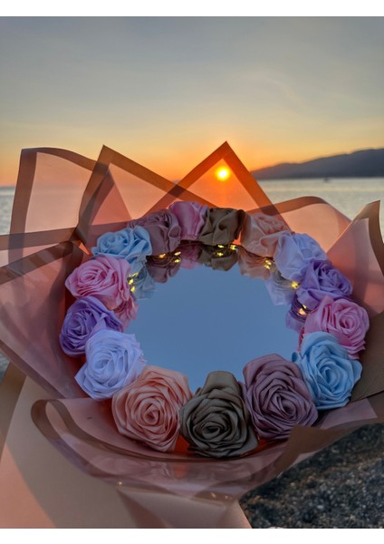 Aynalı ve Ledli Solmayan Çiçek Buketi fırsatları