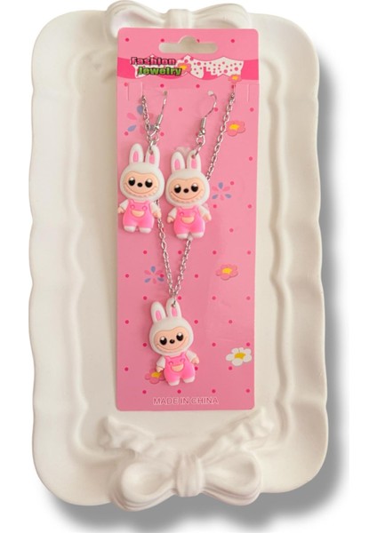 Labubu Figürlü Silikon Karışık Renk Çocuk Kolye ve Küpe Set (Zincir Uzunluğu 45 Cm) modelleri