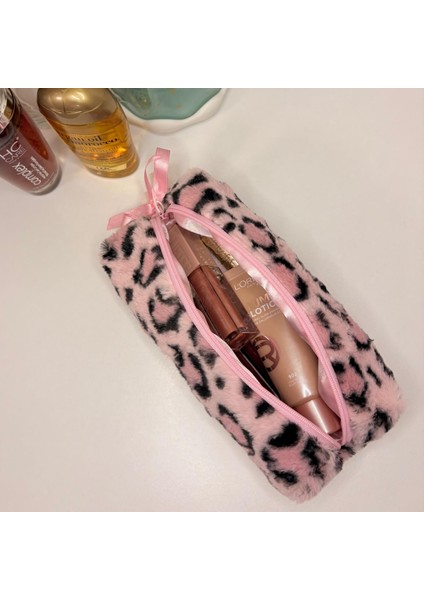 Pembe Leopar Peluş Makyaj Çantası/kalemlik | Saten Astarlı ve Kurdele Detaylı fırsatları