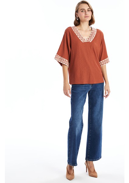 Yeni Sezon V Yaka Desenli Oversize Dokulu Kadın Bluz fiyatları