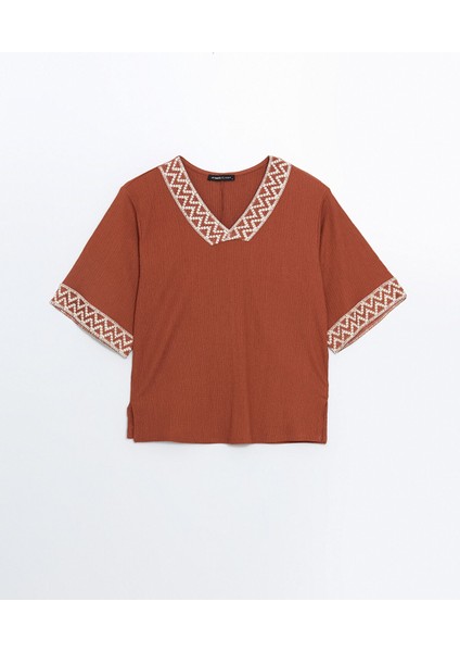 Yeni Sezon V Yaka Desenli Oversize Dokulu Kadın Bluz indirimleri