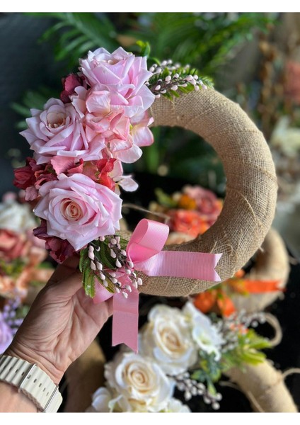 Yapay Çiçekli Kapı Süsü No:3