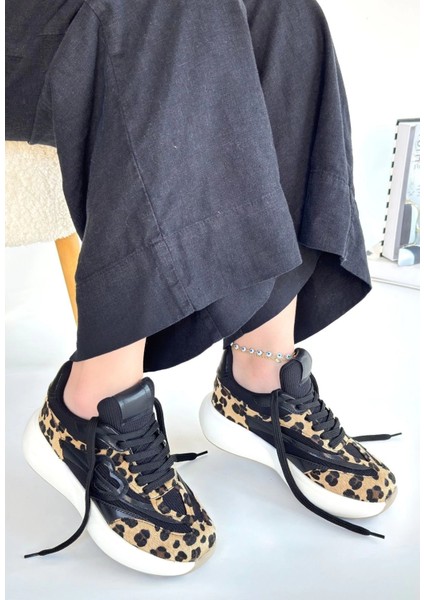 Sptrns Kendy Leopar Nubuk Spor Ayakkabı (Numara: 37)