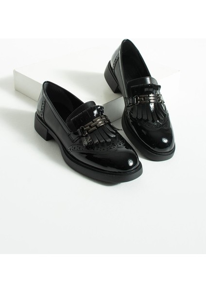 Kadın Püsküllü Günlük Loafer Corvia - Siyah