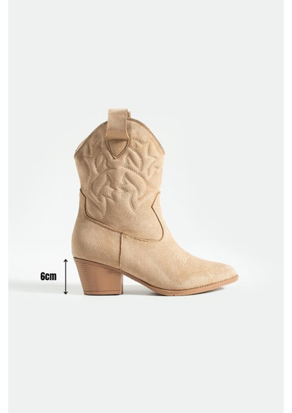 Kadın Sivri Burunlu Topuklu Bot Western - Bej