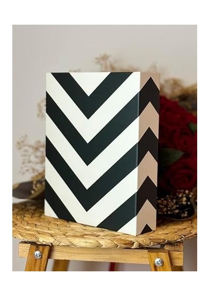 Fotoğraf Albümü 10X15CM 200 Fotoğraf Kapasiteli Üçgen Desenli Renkli Anı Albümü fiyatları