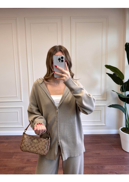 Fermuarlı Triko Takım - Bej