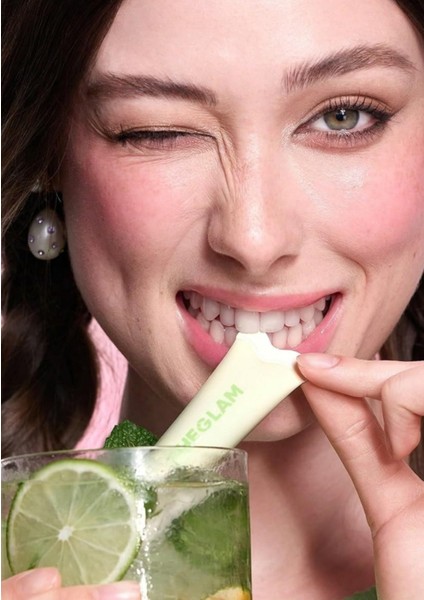 Crystal Glaze Dudak Parlatıcısı,dolgun ve Parlak Etki