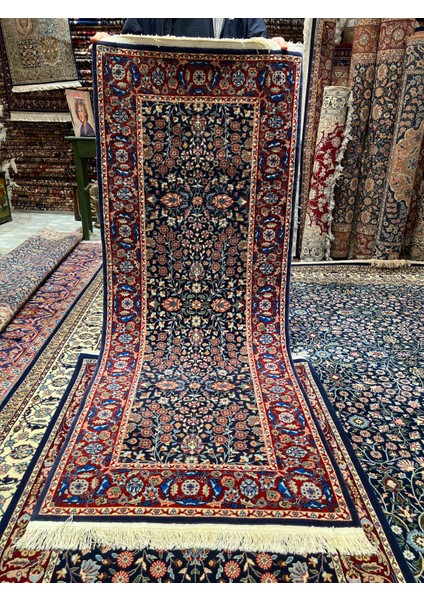 El Dokuma Hereke Halısı Imzalı Yedi Dağın Çiçeği Model Birinci Sınıf Kalite Ebat 210X80