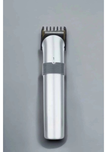 Erkeklere Özel Şarjlı Saç ve Sakal Kesme Tıraş Makinesi Seti indirimleri