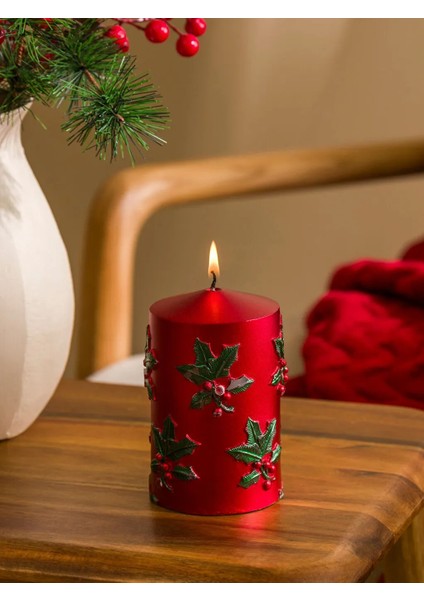 Home Kırmızı Yıllbaşı Temalı Dekoratif Mum 11 cm
