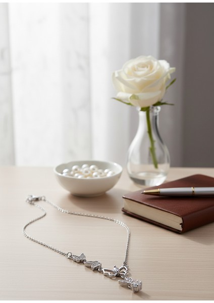 Dört Kelebek Figürlü Paslanmaz Çelik Zirkon Kolye modelleri