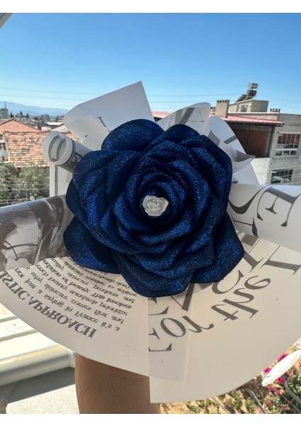 Tekli Lacivert Solmayan Gül Buketi fiyatları