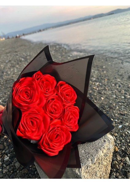 7'li Solmayan Kırmızı Gül Buketi modelleri