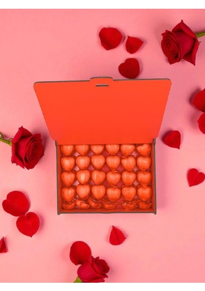 50 Adet Kalp Şeklinde Çikolatalı Kırmızı Ahşap Hediye Kutusu – Sevgi Dolu Tatlar modelleri