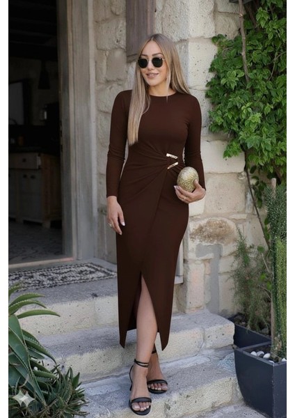 Kadın Uzun Kollu Önden Çapraz Detaylı Yandan Toka Detaylı Uzun Sandy Elbise fırsatları
