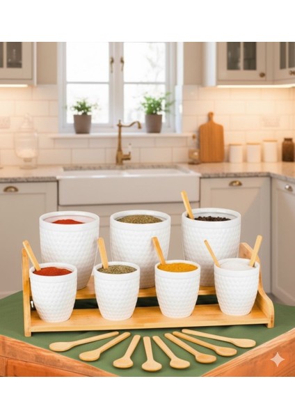 Bambu Standlı 7 Parça Seramik Baharatlık Seti – Kaşıklı Kapaklı Beyaz Modern Tasarım modelleri