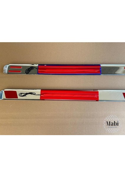 Mercedes Sprinter Krom Kırmızı ve Mavi LED Işıklı Plaka Üstü 2006-2017