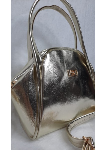 Çapraz Askılı Kadın Günlük ve Abiye El ve Omuz Çantası modelleri