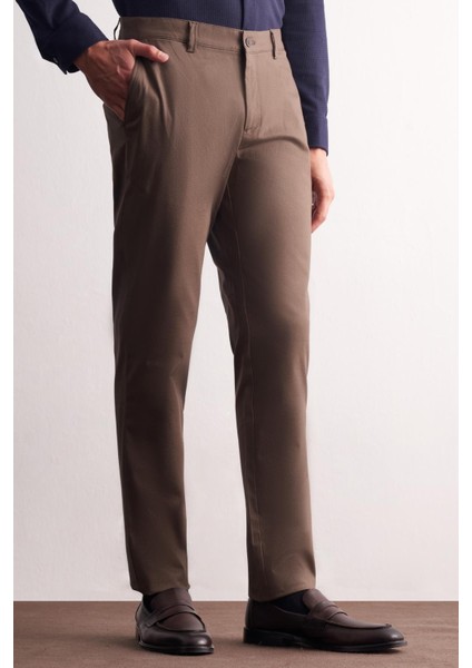 Kahverengi Yan Cep Düz Paça Pamuklu Comfort Fit Chino Casual Pantolon 1003255167 modelleri