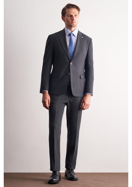 Lacivert Kırlangıç Yaka Çizgili Desen Kruvaze Esnek 6 Drop Slim Fit Classic Takım Elbise 1001255165