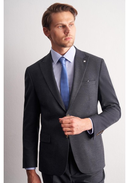 Lacivert Kırlangıç Yaka Çizgili Desen Kruvaze Esnek 6 Drop Slim Fit Classic Takım Elbise 1001255165 modelleri