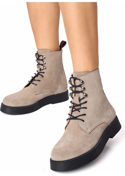 Bej Bağcıklı Hakiki Süet Deri Kadın Bot
