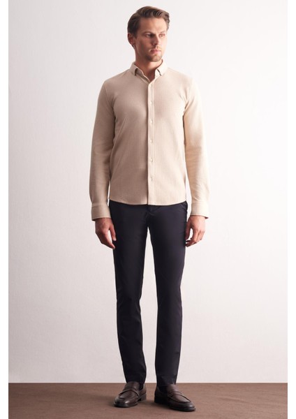 Bej Uzun Kol Düğmeli Yaka Kendinden Desenli Pamuklu Slim Fit Gömlek 1004255267 fiyatları