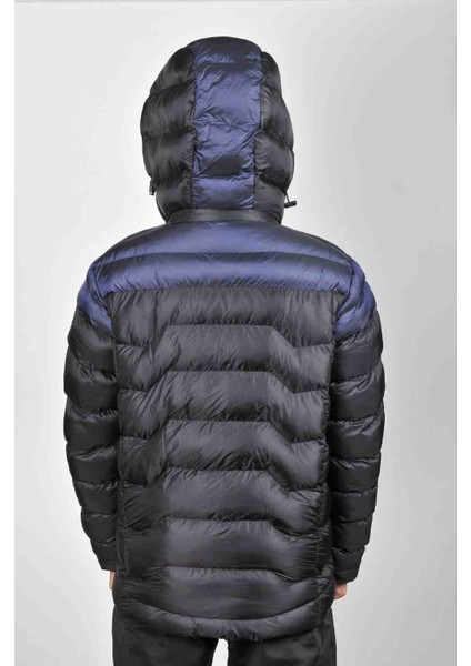 Titanium Çocuk Montu fırsatları