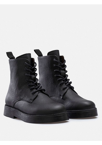 Siyah Bağcıklı Hakiki Deri Kadın Bot