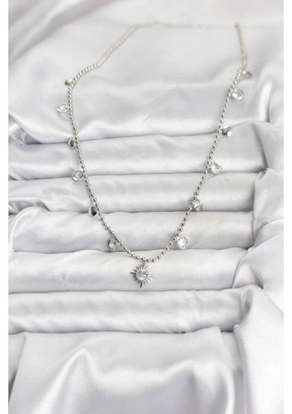 Zirkon Taşlı Kutup Yıldızı Model Pirinç Gümüş Renk Kadın Kolye fiyatları