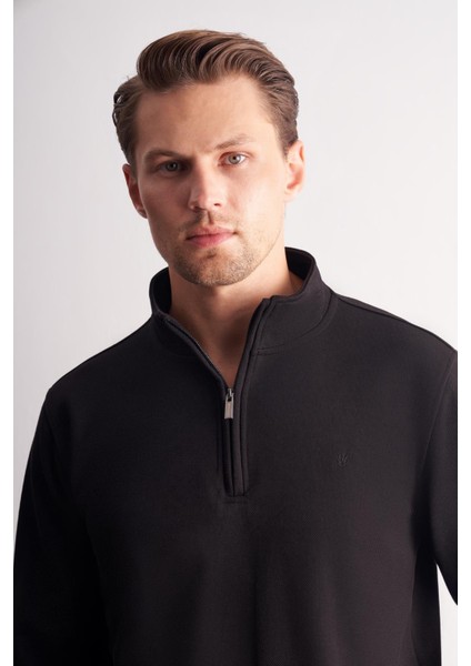 Siyah Uzun Kol Hakim Yaka Düz Pamuklu Comfort Fit Sweatshirt 1013255151 fırsatları