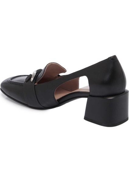 Siyah Hakiki Deri Kadın Topuklu Ayakkabı - K24I1AY67488-A23