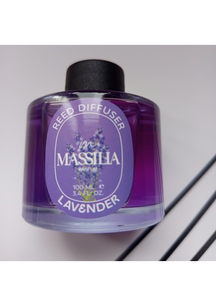Lavanta Çubuklu Massılıa Oda Kokusu 100 ml Lavanta Aromalı Siyah Çubuklarla Kalıcı Etki