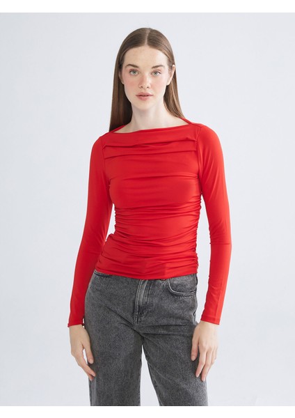 Yeni Sezon Kayık Yaka Büzgülü Bluz
