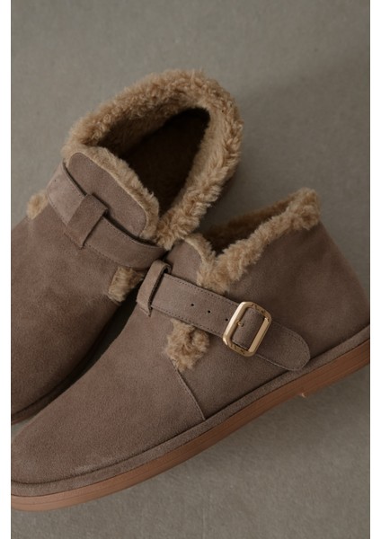 Velmora Hakiki Deri Içi Kürklü Ayarlanabilir Toka Detaylı Kadın Bot- Vizon Süet fiyatları