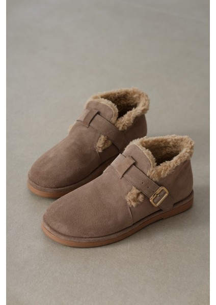 Velmora Hakiki Deri Içi Kürklü Ayarlanabilir Toka Detaylı Kadın Bot- Vizon Süet modelleri