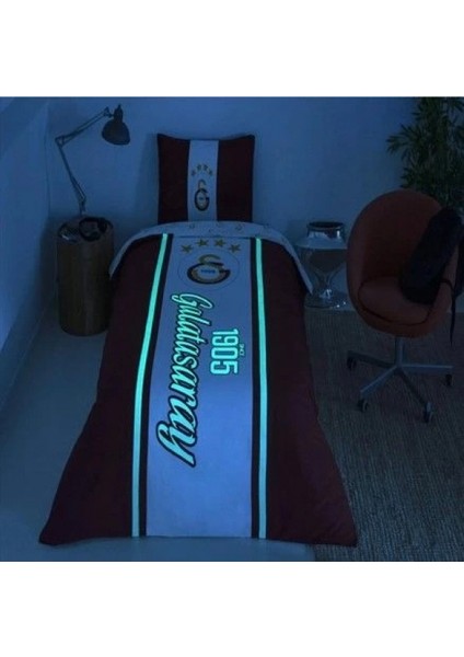 Taç Lisanslı Tek Kişilik Nevresim Takımı Galatasaray 1905 Glow fiyatları