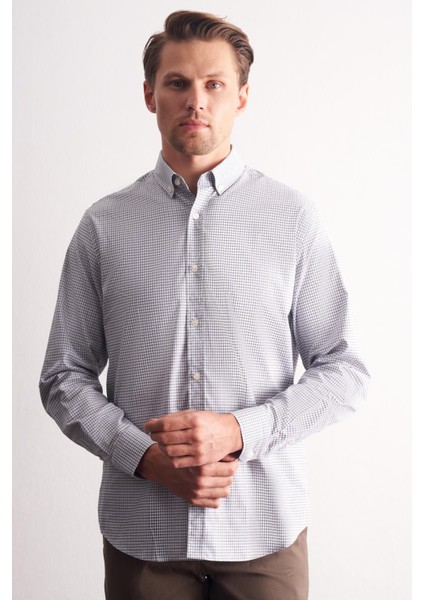 Beyaz - Haki Düğmeli Yaka Kareli Desen Uzun Kol Premium Slim Fit %100 Pamuk Gömlek 1004255185