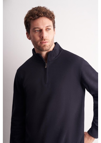 Lacivert Uzun Kol Hakim Yaka Düz Pamuklu Comfort Fit Sweatshirt 1013255151 fırsatları