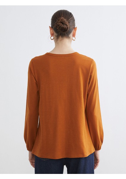 Yeni Sezon Bisiklet Yaka Nakışlı Bluz fırsatları